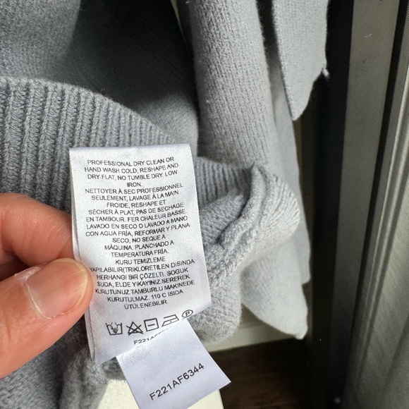 EUC Tibi sweater in size small - Picture 8 of 10